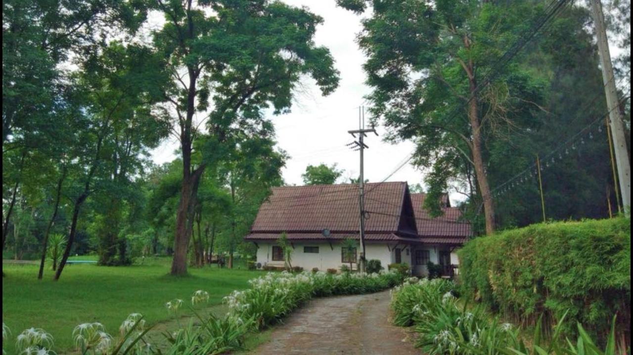 Inthanon Riverside Resort จอมทอง ภายนอก รูปภาพ